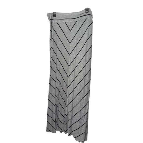 Ava & Viv Gray Black Chevron Stripe Maxi Skirt Plus Size X, Hippie Boho Stretch - Picture 3 of 3